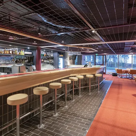 Ξενοδοχείο Kokoushotelli Murikanranta 3*