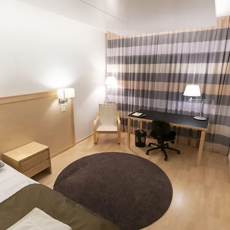 فندق Kokoushotelli Murikanranta Terälahti