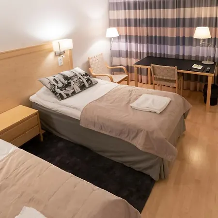Kokoushotelli Murikanranta 3*